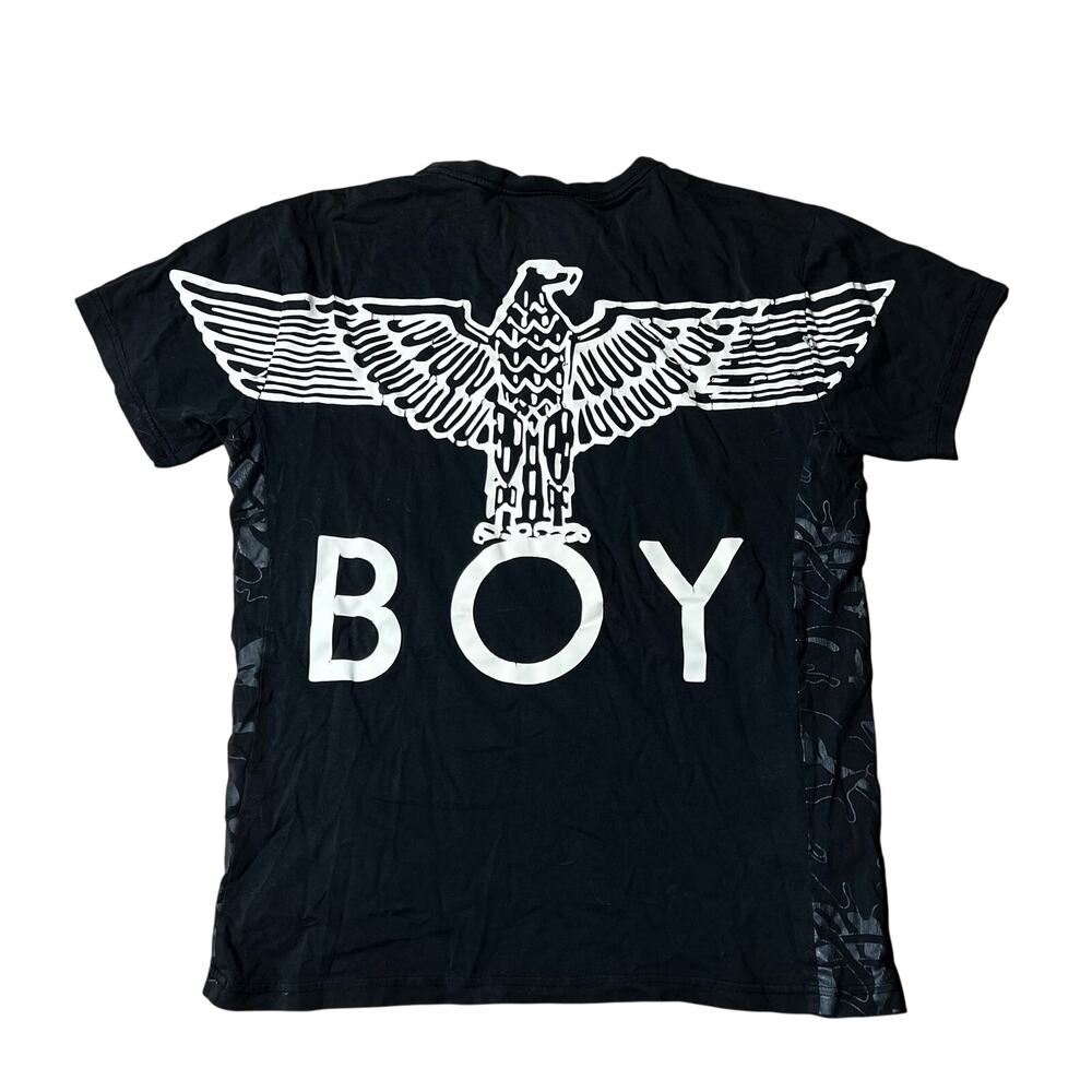 Y2K Boy London T Shirt Small